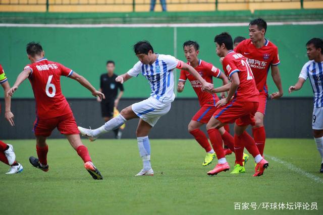 中国篮协官方:周琦加盟广东队 赵睿加盟新疆队